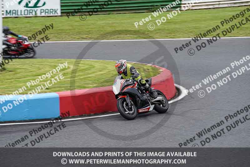 enduro digital images;event digital images;eventdigitalimages;mallory park;mallory park photographs;mallory park trackday;mallory park trackday photographs;no limits trackdays;peter wileman photography;racing digital images;trackday digital images;trackday photos
